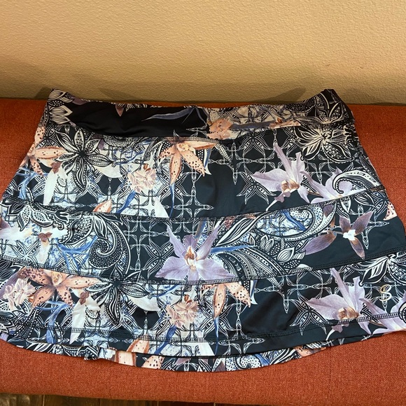 Sofiabella tennis skirt - Picture 1 of 2